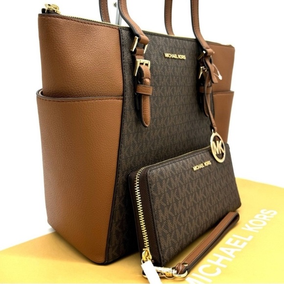 Michael Kors Large Charlotte Tote Bag & Continental Wallet Luggage Brown - Picture 4 of 13